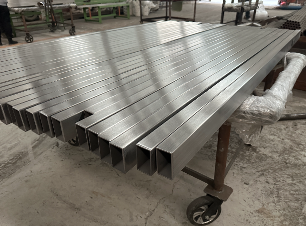 本溪新能源汽车用不锈钢方管 现货